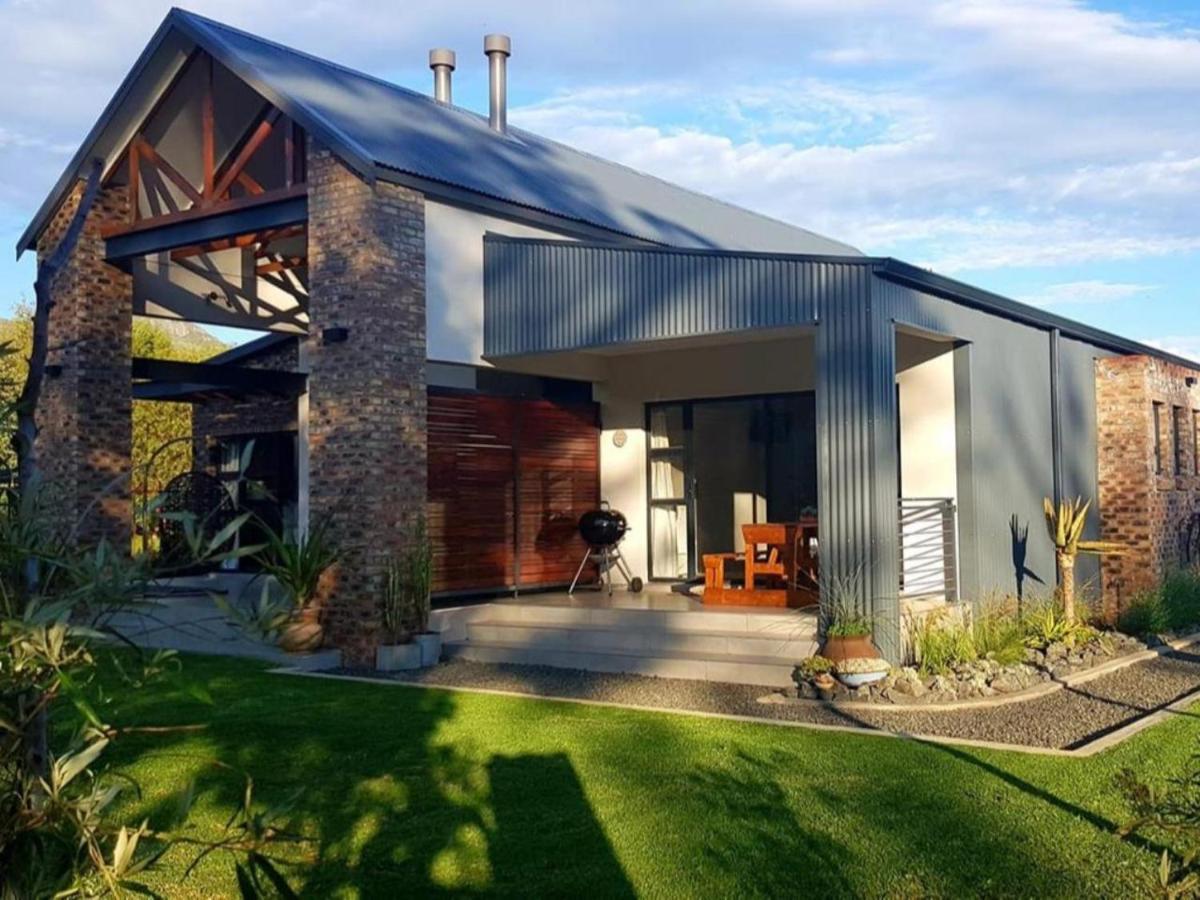 Apartamento The Stoke House Clarens Exterior foto